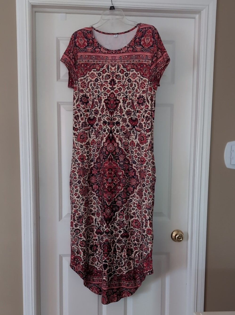 Red Floral Medallion Short-Sleeve Maxi Dress with Slight Scoop Neck